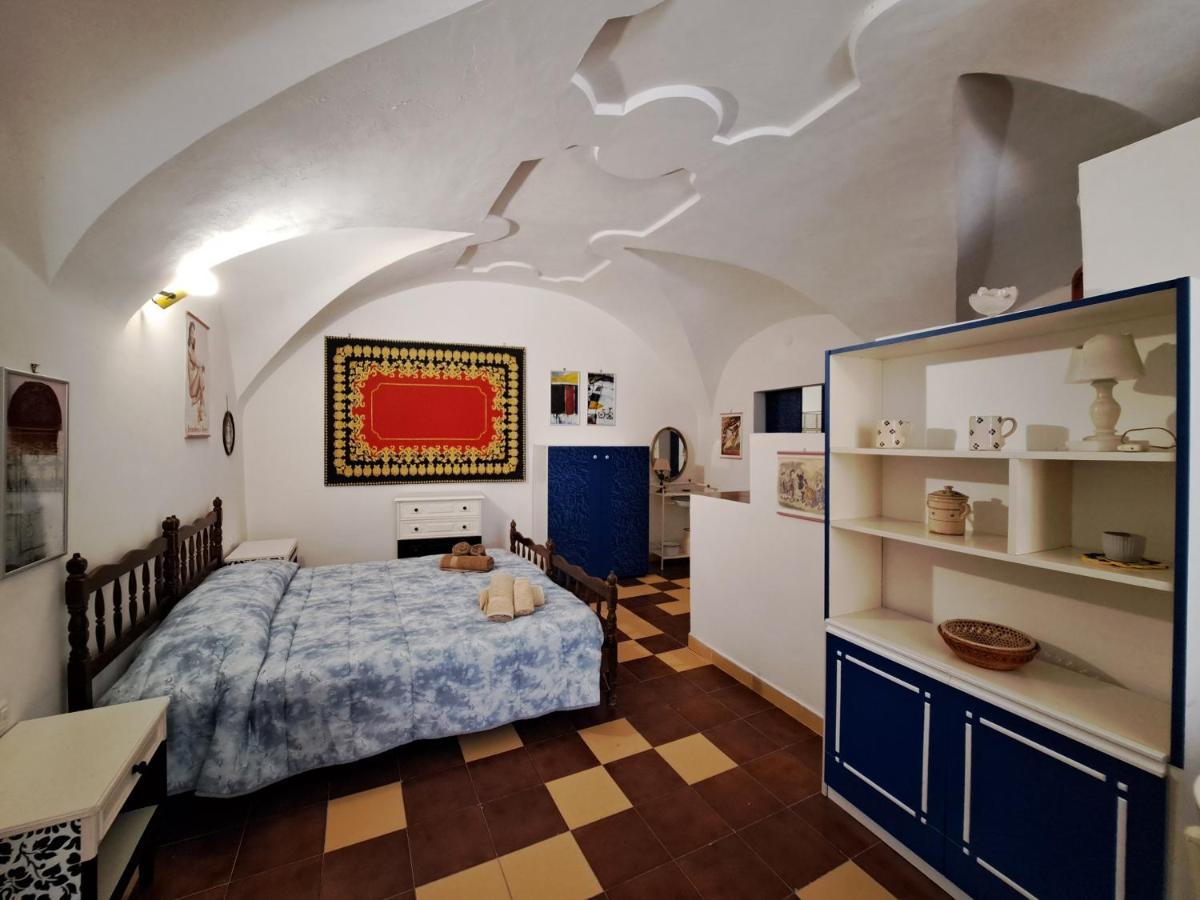 Le Case Del Capitano Aparthotel Vieste Exteriör bild