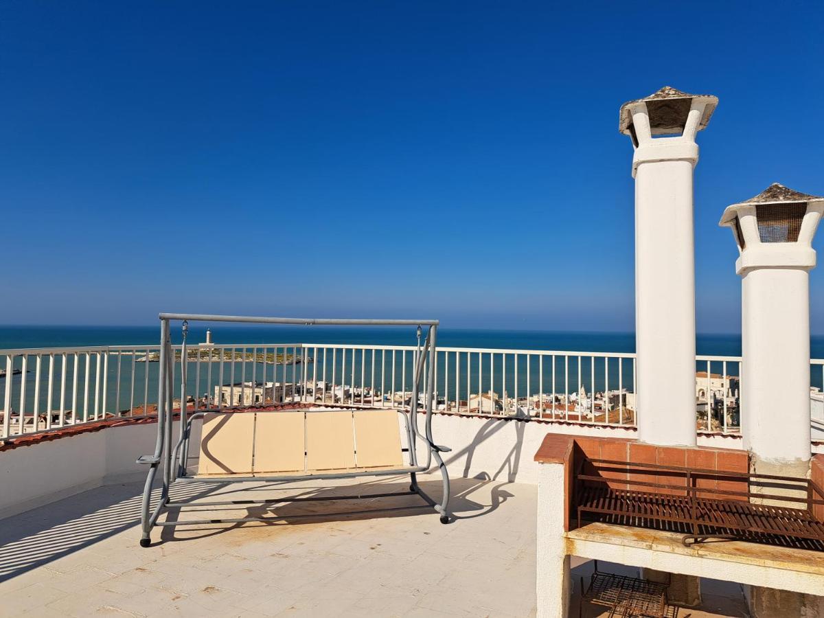 Le Case Del Capitano Aparthotel Vieste Exteriör bild
